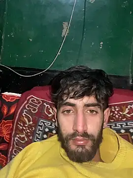 lyath3245 online show from February 2026 09:00:01 PM