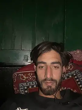 lyath3245 online show from April 2026 07:33:02 PM