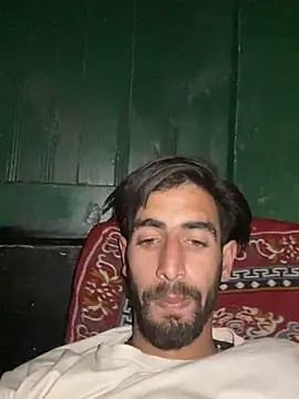 lyath3245 online show from April 2026 01:26:01 PM