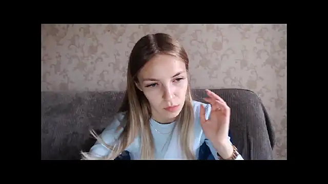 HitGyrl online show from September 2025 01:08:02 AM