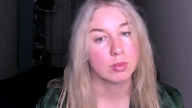 Snapshot of NancySanders chatting on April 2026 07:22:02 PM NancySanders online show from April 2026 07:22:02 PM