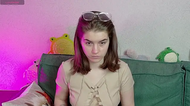 ElzaBlis online show from June 2026 01:14:01 PM