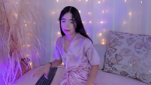 Snapshot of arianna_cox__ chatting on November 2025 08:32:01 PM arianna cox online show from November 2025 08:32:01 PM