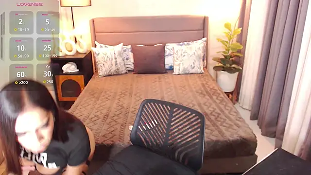 MilaHarperr online show from September 2025 02:49:01 AM