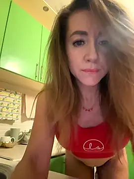 MarinaDiva11 74 online show from November 2025 08:32:01 PM