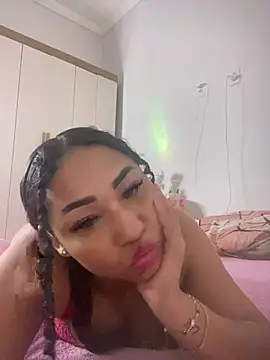 Snapshot of jhennyfer chatting on July 2026 04:49:02 AM jhennyfer online show from July 2026 04:49:02 AM