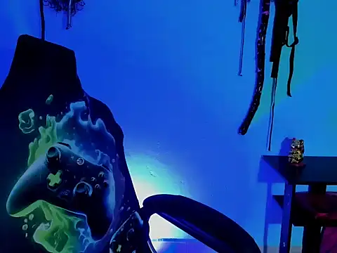 zeus 7777 online show from November 2025 06:58:02 AM