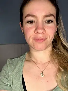 BritgetPsychol online show from December 2025 03:46:01 AM