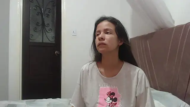 nathaly jones  online show from March 2026 12:28:01 PM