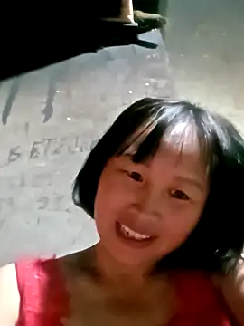 maple694 online show from November 2025 01:00:01 PM