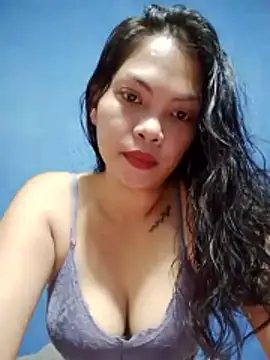 Snapshot of missluvv chatting on April 2026 05:34:01 AM missluvv online show from April 2026 05:34:01 AM