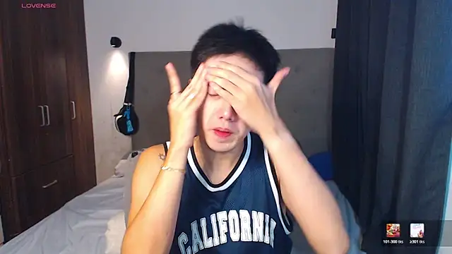 Addictiveboi online show from April 2026 02:23:02 AM