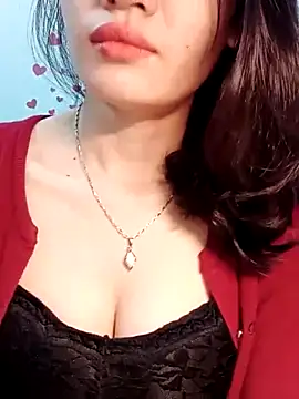 Hinna x online show from February 2026 10:21:01 PM