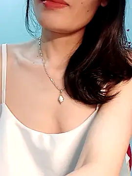 Hinna x online show from April 2026 07:45:01 AM