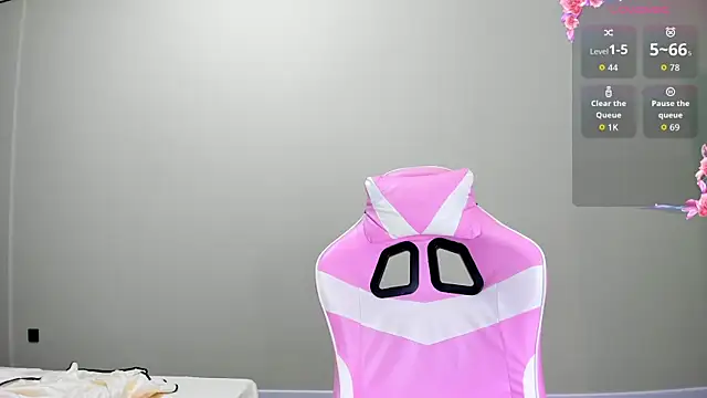 obokozu mai online show from December 2025 02:12:02 PM