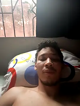 RuiMaddoox online show from October 2025 11:07:02 AM