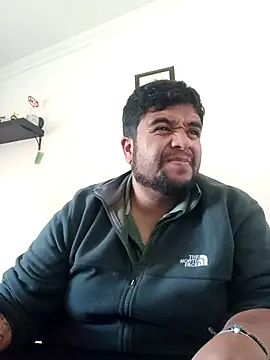 Snapshot of Rolo-Sumiso chatting on September 2025 01:15:02 PM Rolo-Sumiso online show from September 2025 01:15:02 PM