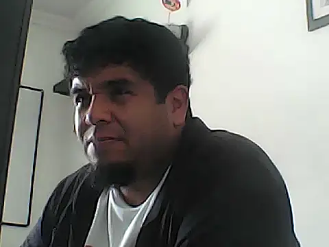 Snapshot of Rolo-Sumiso chatting on October 2025 01:56:01 PM Rolo-Sumiso online show from October 2025 01:56:01 PM