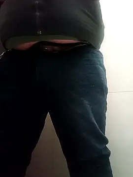 Snapshot of Rolo-Sumiso chatting on February 2026 03:07:01 PM Rolo-Sumiso online show from February 2026 03:07:01 PM