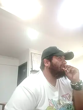 Snapshot of Rolo-Sumiso chatting on February 2026 02:06:02 PM Rolo-Sumiso online show from February 2026 02:06:02 PM