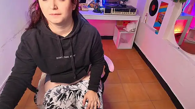 Anaa Rose online show from April 2026 11:26:02 AM