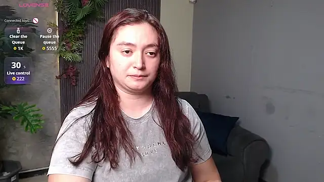Snapshot of Anaa_Rose chatting on July 2026 06:35:02 PM Anaa Rose online show from July 2026 06:35:02 PM