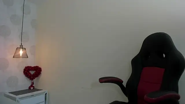 GIANAMILLER6 online show from March 2026 12:06:02 PM