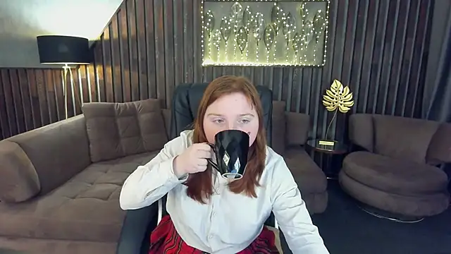 KattyRose8 online show from December 2025 06:37:02 PM