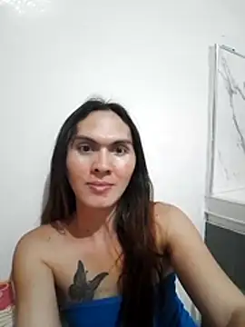 Snapshot of Pinkyweb_03 chatting on June 2026 11:21:02 AM Pinkyweb 03 online show from June 2026 11:21:02 AM
