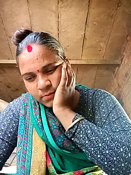 Radha hotx online show from November 2025 09:12:02 AM