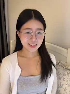 Ella-A9 online show from September 2025 02:22:02 PM