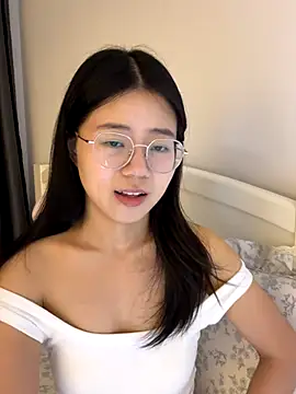 Ella-A9 online show from October 2025 01:39:02 PM