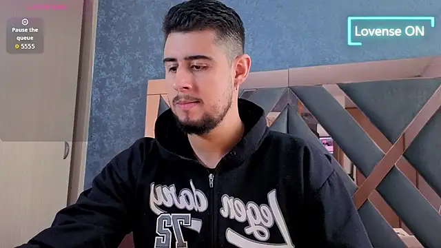 ryan evanss online show from October 2025 01:22:01 PM