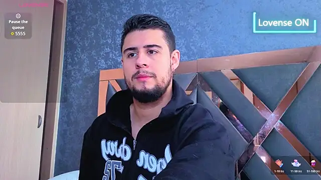 ryan evanss online show from October 2025 01:40:02 PM