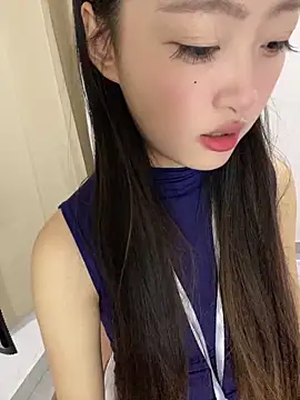 Snapshot of MengMeng0515 chatting on June 2026 01:39:01 PM MengMeng0515 online show from June 2026 01:39:01 PM