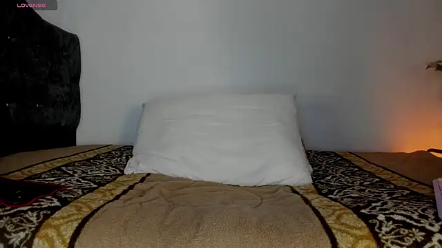 Snapshot of Savajelust chatting on October 2025 10:22:02 AM Savajelust online show from October 2025 10:22:02 AM