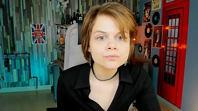 EllieMurler online show from December 2025 01:27:01 PM