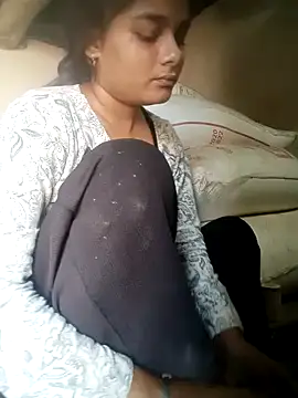 Snapshot of Hot_siiii chatting on September 2025 04:45:02 AM Hot siiii online show from September 2025 04:45:02 AM