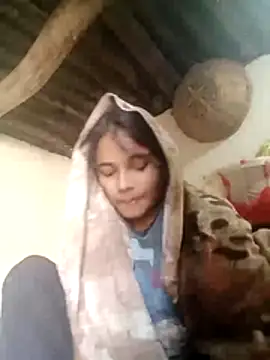 Snapshot of Hot_siiii chatting on November 2025 02:33:02 AM Hot siiii online show from November 2025 02:33:02 AM