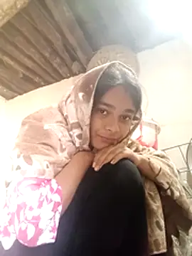 Snapshot of Hot_siiii chatting on November 2025 02:45:02 AM Hot siiii online show from November 2025 02:45:02 AM