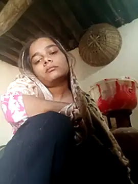 Snapshot of Hot_siiii chatting on November 2025 03:53:02 AM Hot siiii online show from November 2025 03:53:02 AM