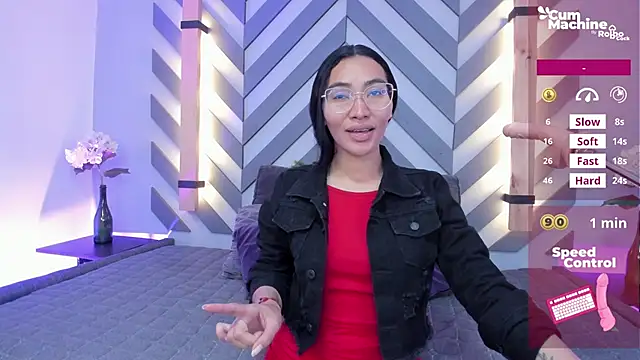 lucyy liiuu online show from October 2025 01:08:02 PM