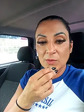 jadecristina online show from May 2026 05:20:01 PM