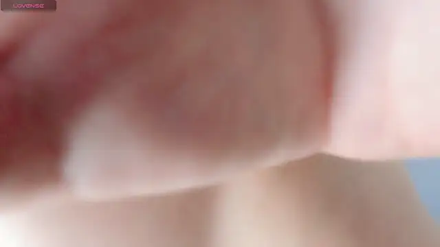 Snapshot of baby_rous chatting on October 2025 12:02:02 PM baby rous online show from October 2025 12:02:02 PM