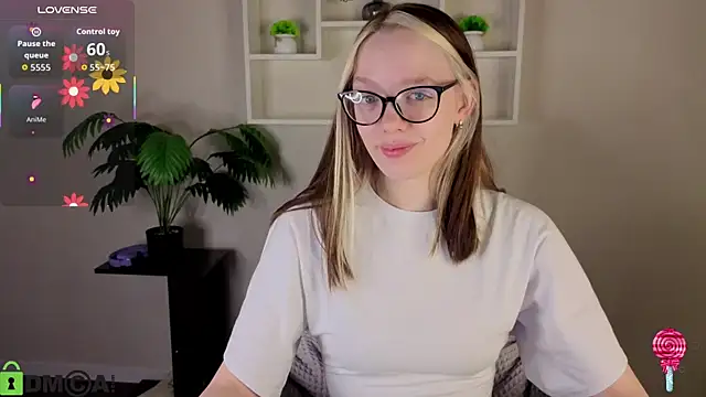 R0cket bunny online show from May 2026 01:02:02 AM