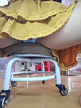 Snapshot of Nail_Yummy chatting on November 2025 12:44:01 AM Nail Yummy online show from November 2025 12:44:01 AM