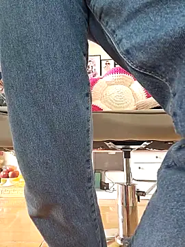 Snapshot of Nail_Yummy chatting on November 2025 12:11:02 AM Nail Yummy online show from November 2025 12:11:02 AM