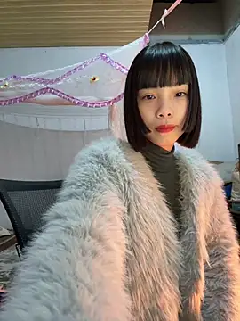 Snapshot of andymi1 chatting on February 2026 02:06:02 AM andymi1 online show from February 2026 02:06:02 AM