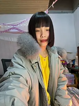 Snapshot of andymi1 chatting on February 2026 02:12:02 PM andymi1 online show from February 2026 02:12:02 PM