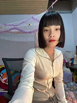 Snapshot of andymi1 chatting on February 2026 07:02:01 AM andymi1 online show from February 2026 07:02:01 AM